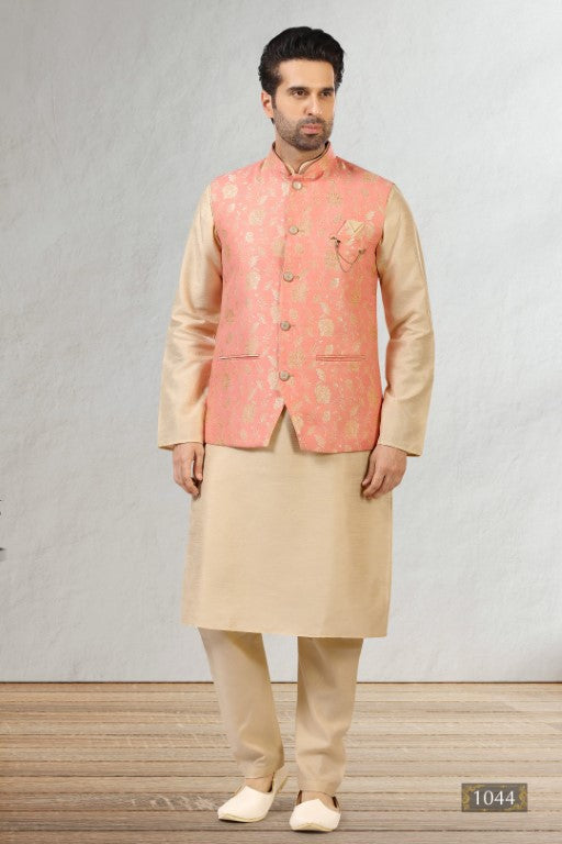 Kurta Pajama Court