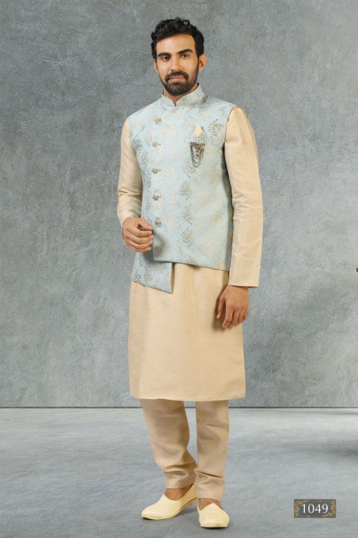 Kurta Pajama Court