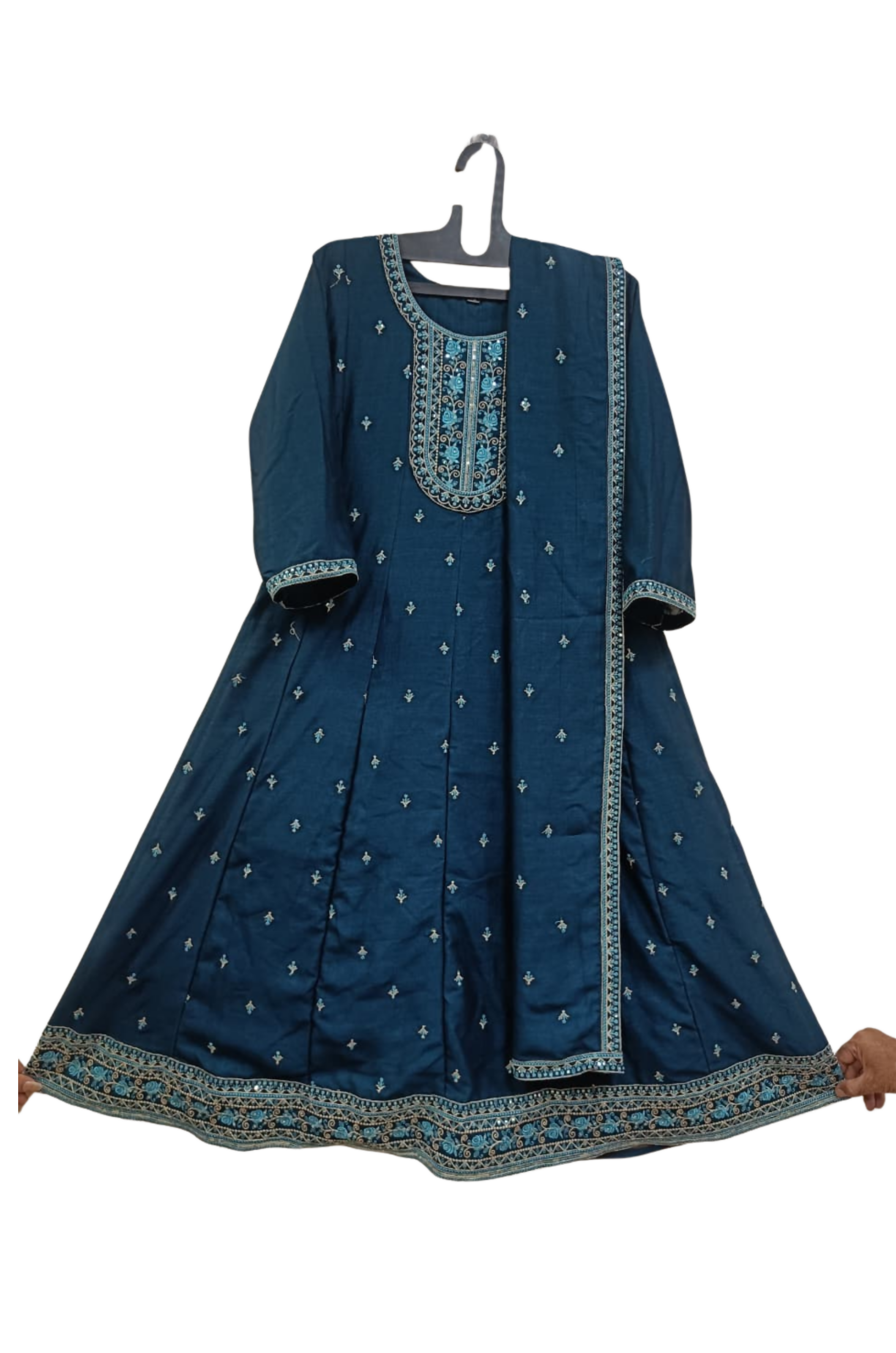 Incremental Blue Anarkali Churidar Suit 2