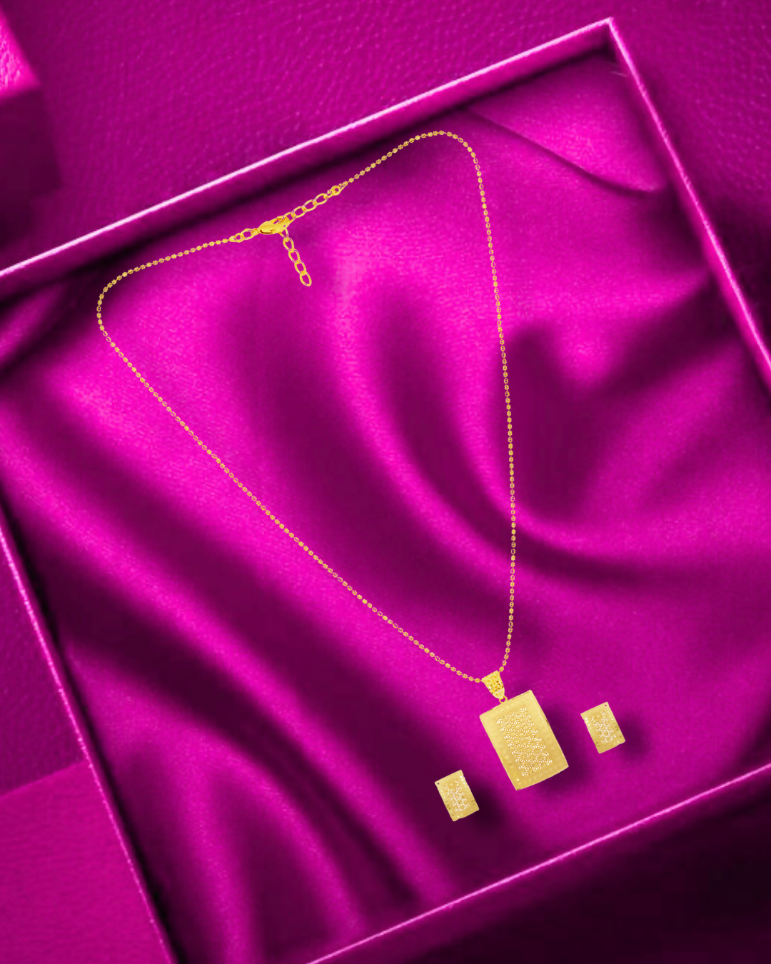 Sublime Rectangular Gold-Plated Chain Pendant Set - Sitarahub Sitarahub,